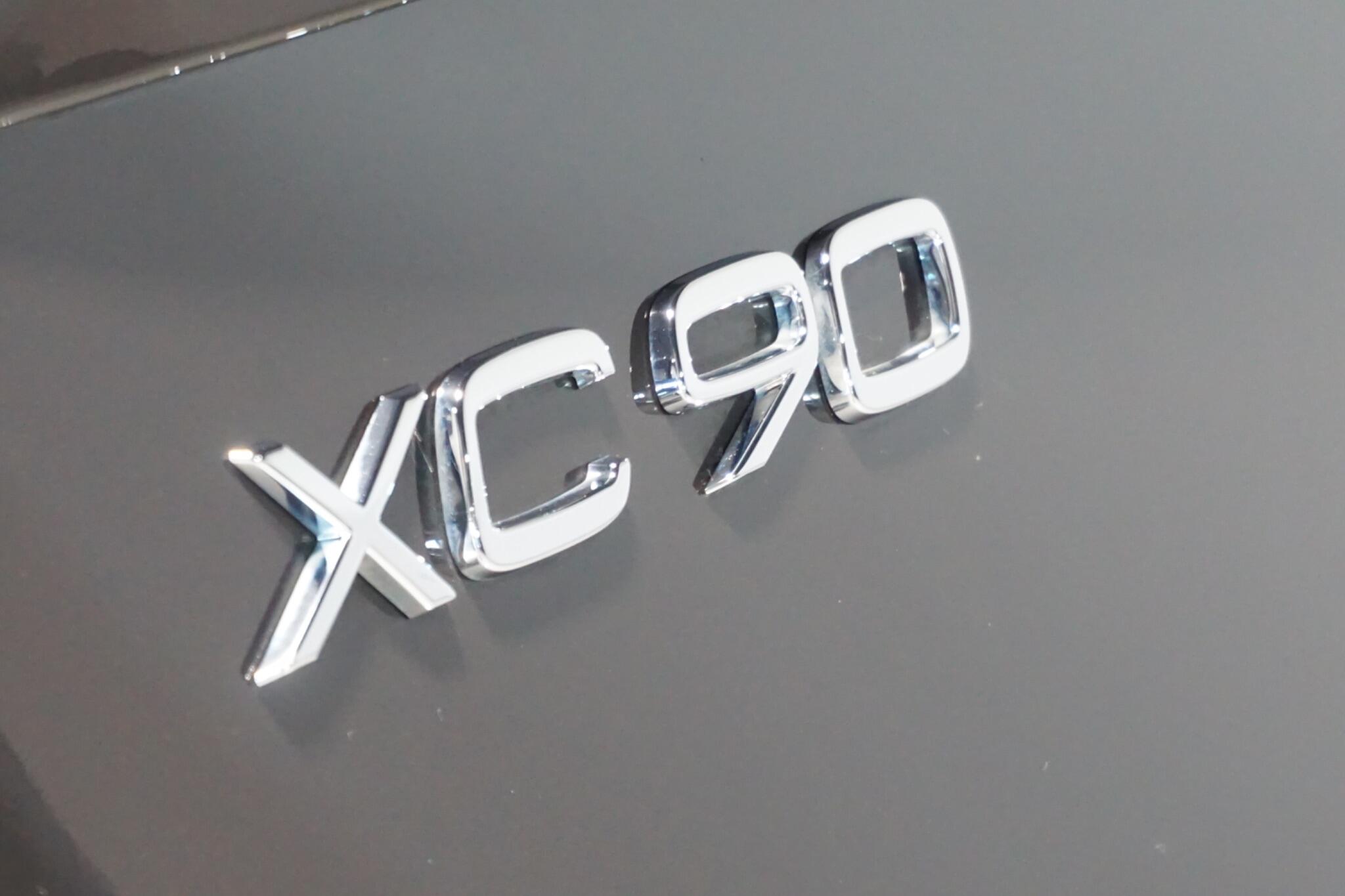 Volvo XC90 2.0 B5 MHEV Plus Edition SUV 5dr Petrol Hybrid Auto 4WD Euro 6 (s/s) (250 ps)